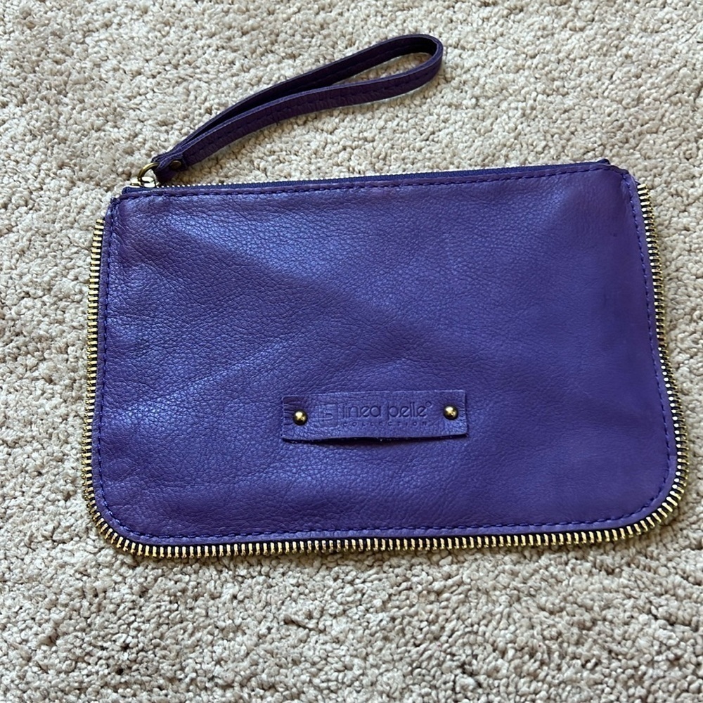 Linea Pelle Handmade Leather Wristlet purse